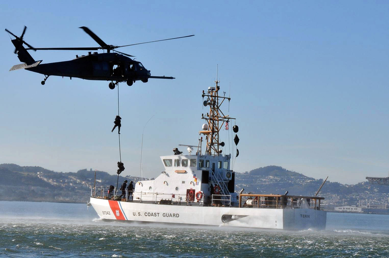 Photo Maritime Safety And Security Team Fast Rope