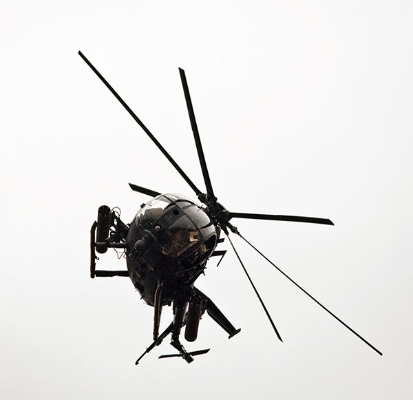 Caça AH-6M