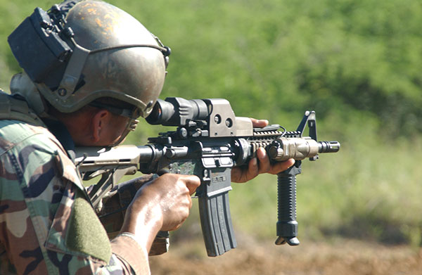 army special forces weapons